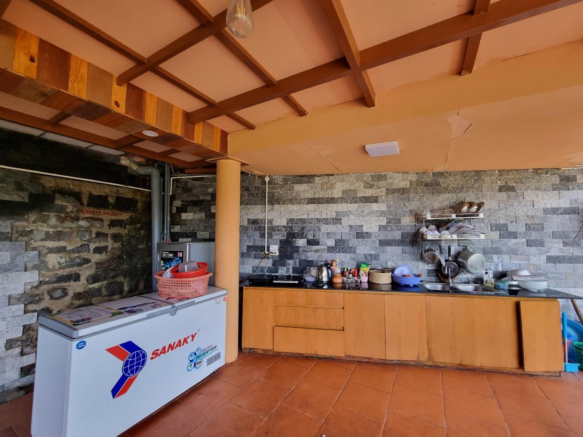 An Nhien Farm - Venuestay Буонметхуот Экстерьер фото